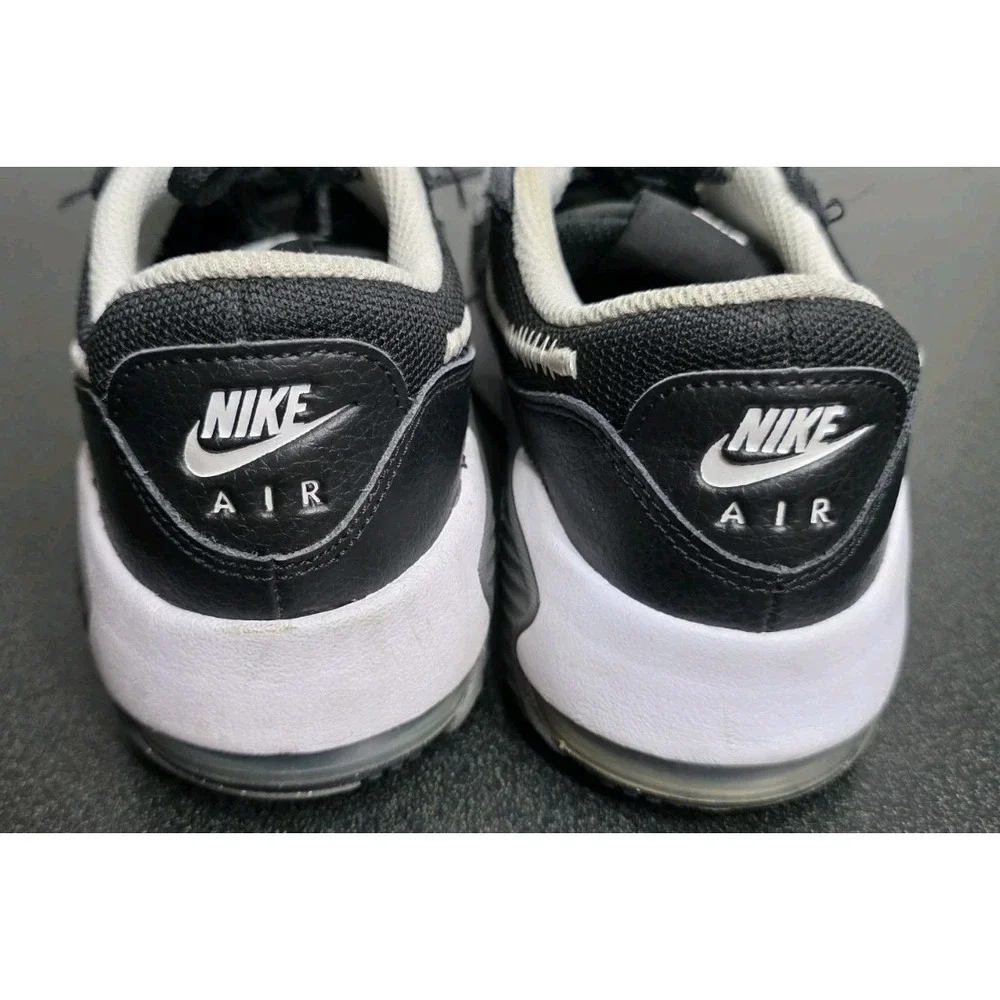 Nike Kids' Grade School Air Max Excee II Shoes Black White Youth 4.5Y Unisex EUC